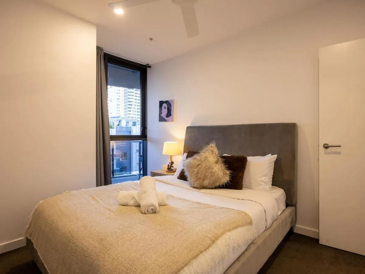Apartment Cbd 3B2B Suite Near Everything With Parking And Balcony Brisbane